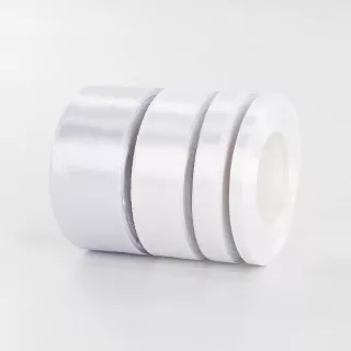 Stuha atlasová 4cmx32m bílá