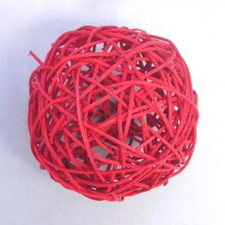 Koule aranž ratan 8cm červená