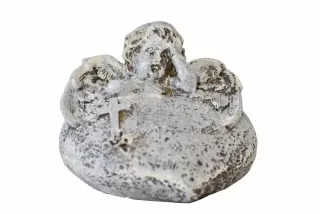 Smuteční dekorace anděl na srdíčku 8,5x10,5x10 cm