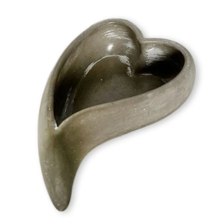 Srdce obal cement 23,5x16,5cm šedá